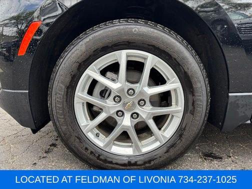 Mosaic Black Metallic 2024 Chevrolet Equinox LS