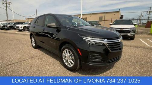 Mosaic Black Metallic 2024 Chevrolet Equinox LS