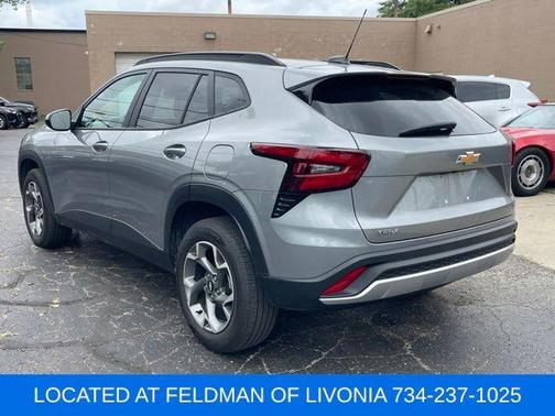 2024 Chevrolet Trax LT