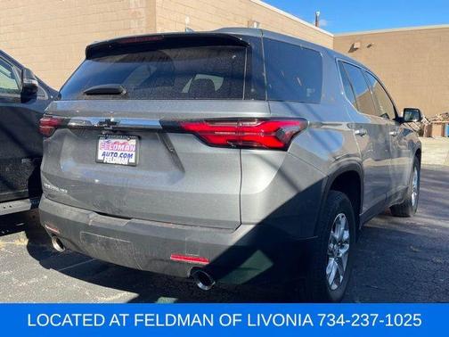 2023 Chevrolet Traverse LS