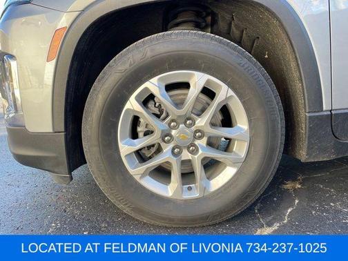 2023 Chevrolet Traverse LS