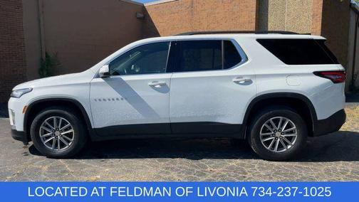2022 Chevrolet Traverse LT Cloth