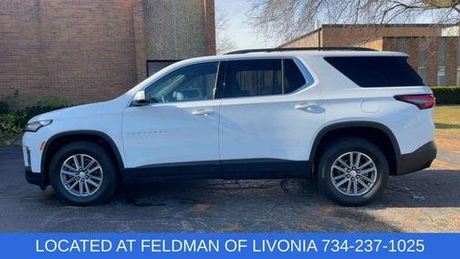 2023 Chevrolet Traverse LT Cloth