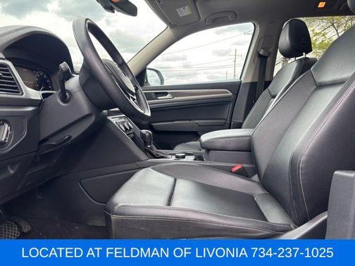Pure White 2019 Volkswagen Atlas 3.6L SEL