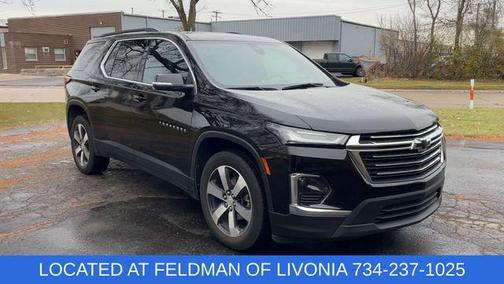 2023 Chevrolet Traverse LT Leather
