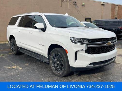 2023 Chevrolet Suburban LS