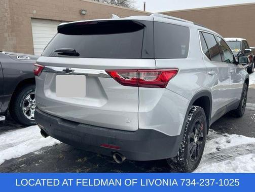 2018 Chevrolet Traverse LT Cloth