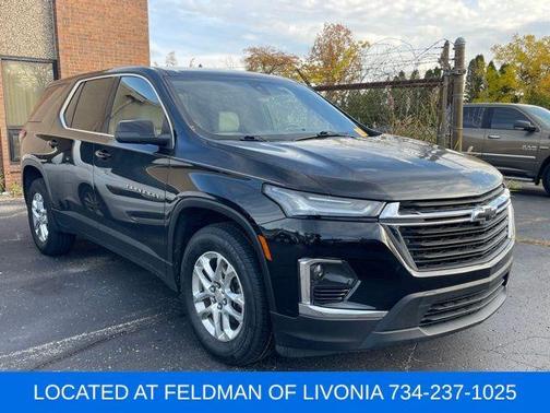 2023 Chevrolet Traverse LS