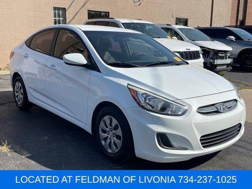 2017 Hyundai Accent SE