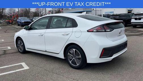 2021 Hyundai IONIQ Plug-In Hybrid SE