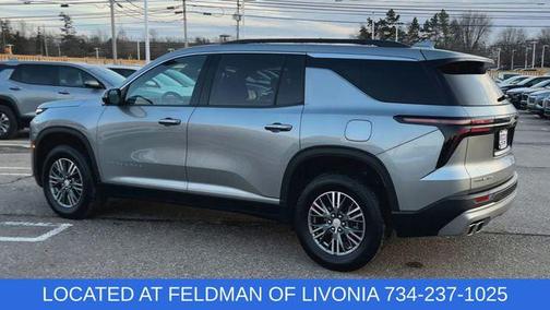 2024 Chevrolet Traverse LT