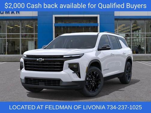 Summit White 2026 Chevrolet Traverse LT