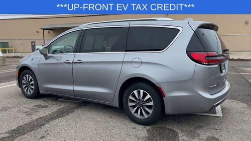 2021 Chrysler Pacifica Hybrid Touring L