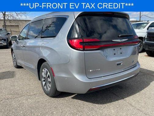 2021 Chrysler Pacifica Hybrid Touring L