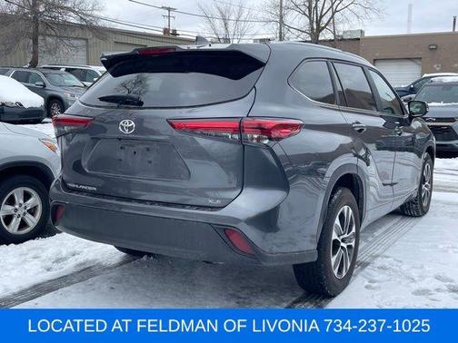 2023 Toyota Highlander L