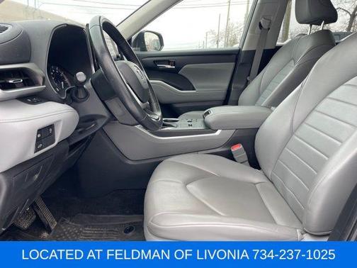 2023 Toyota Highlander L