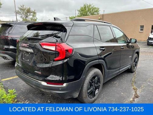 2022 GMC Terrain AT4