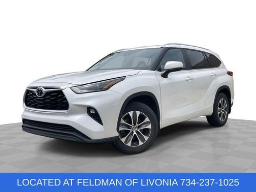 2023 Toyota Highlander L