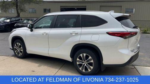 2023 Toyota Highlander L