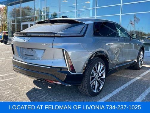 2024 Cadillac LYRIQ Luxury