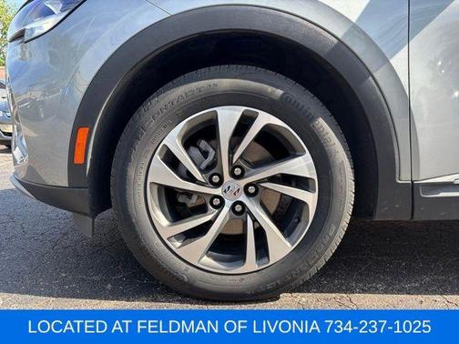 Moonstone Gray Metallic 2023 Buick Envision Essence