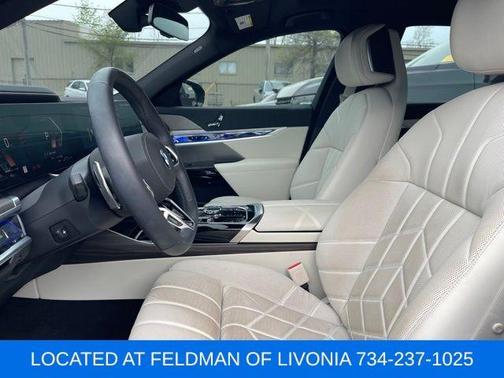 Tanzanite Blue II Metallic 2024 BMW 740 i xDrive