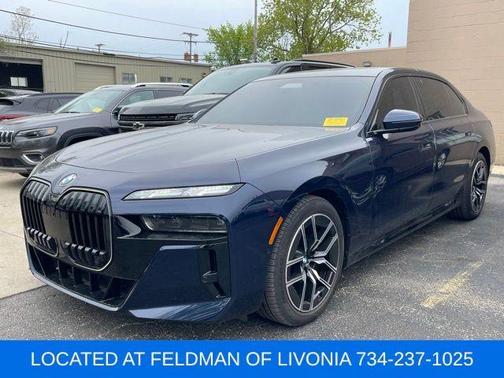 Tanzanite Blue II Metallic 2024 BMW 740 i xDrive