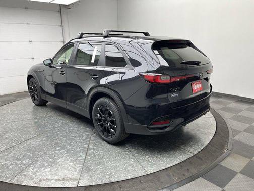 Jet Black Mica 2026 Mazda CX-70 3.3 Turbo Preferred