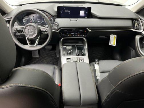 Jet Black Mica 2026 Mazda CX-70 3.3 Turbo Preferred