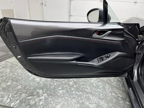 2017 Mazda MX-5 Miata RF Grand Touring