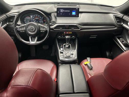 2023 Mazda CX-9 Carbon Edition