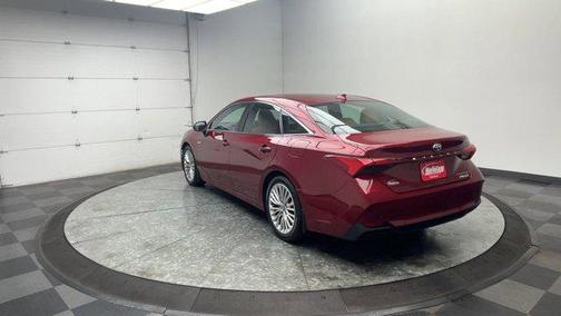 2020 Toyota Avalon Hybrid Limited