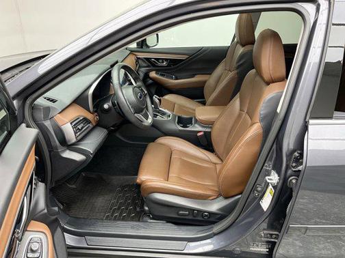 Magnetite Gray Metallic 2024 Subaru Outback Touring XT