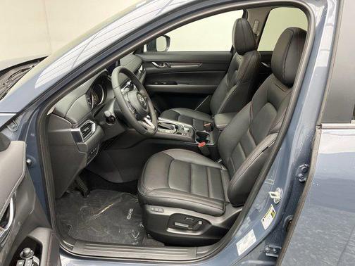2025 Mazda CX-5 Carbon Edition