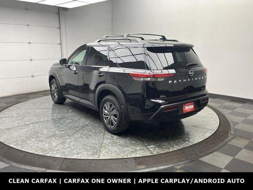 2025 Nissan Pathfinder SV 4WD