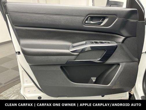 2024 Nissan Pathfinder SV 4WD