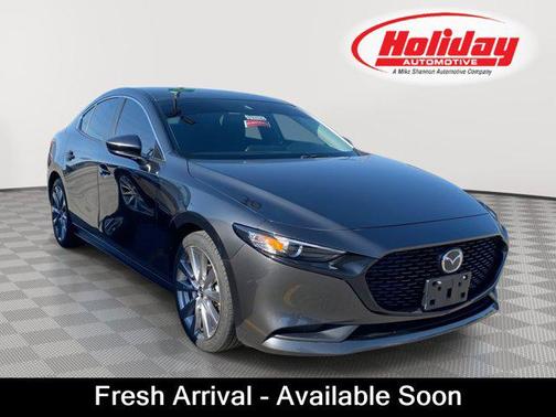 Machine Gray Metallic 2022 Mazda Mazda3 FWD w/Select Package