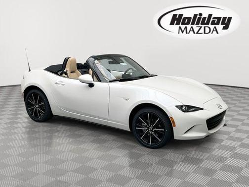 Snowflake White Pearl Mica 2026 Mazda MX-5 Miata Grand Touring