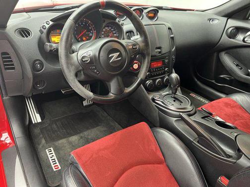 2015 Nissan 370Z NISMO