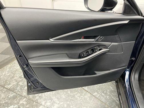 2025 Mazda CX-30 Select