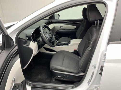 Quartz White 2022 Hyundai TUCSON SEL