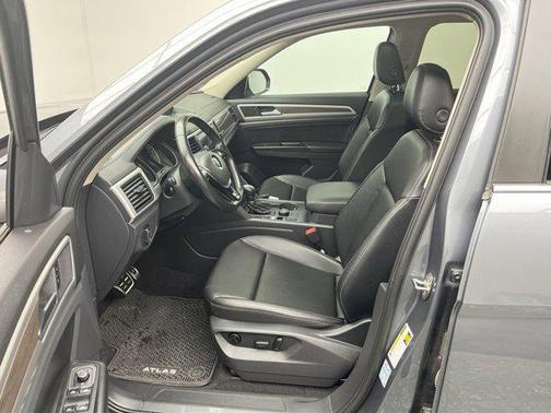 2019 Volkswagen Atlas 3.6L SE w/Technology