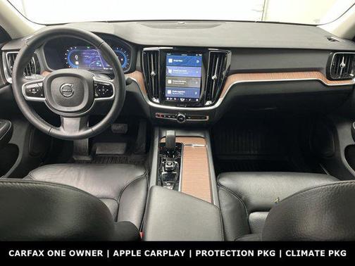 2024 Volvo S60 B5 Plus Dark Theme