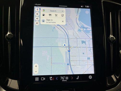 2024 Volvo S60 B5 Plus Dark Theme