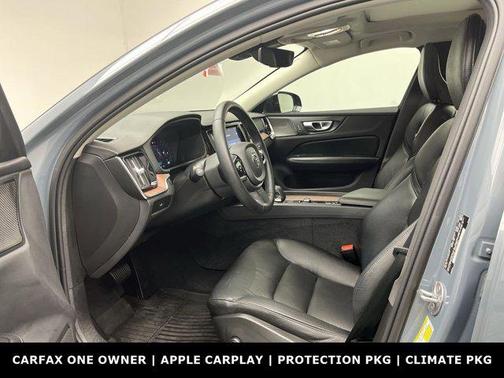 2024 Volvo S60 B5 Plus Dark Theme