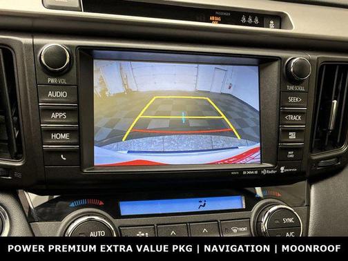 Super White 2018 Toyota RAV4 XLE