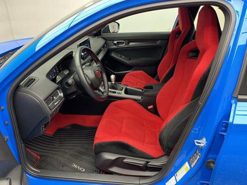 2025 Honda Civic Type R Base