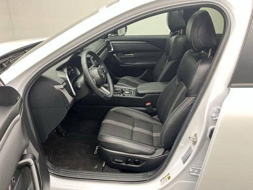 wind chill pearl 2025 Mazda CX-50 2.5 S Premium Package
