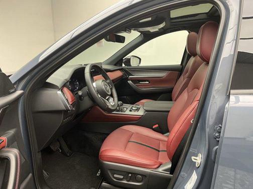 2025 Mazda CX-70 PHEV Premium Plus Package