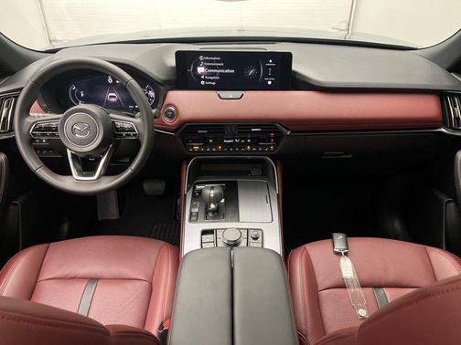 2025 Mazda CX-70 PHEV Premium Plus Package